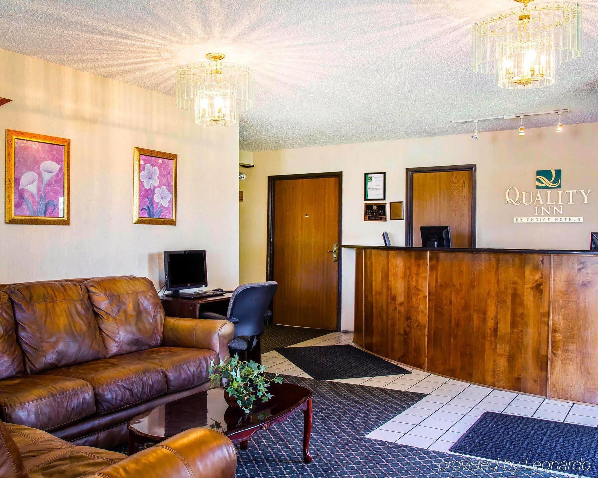 Econo Lodge Firestone Екстериор снимка