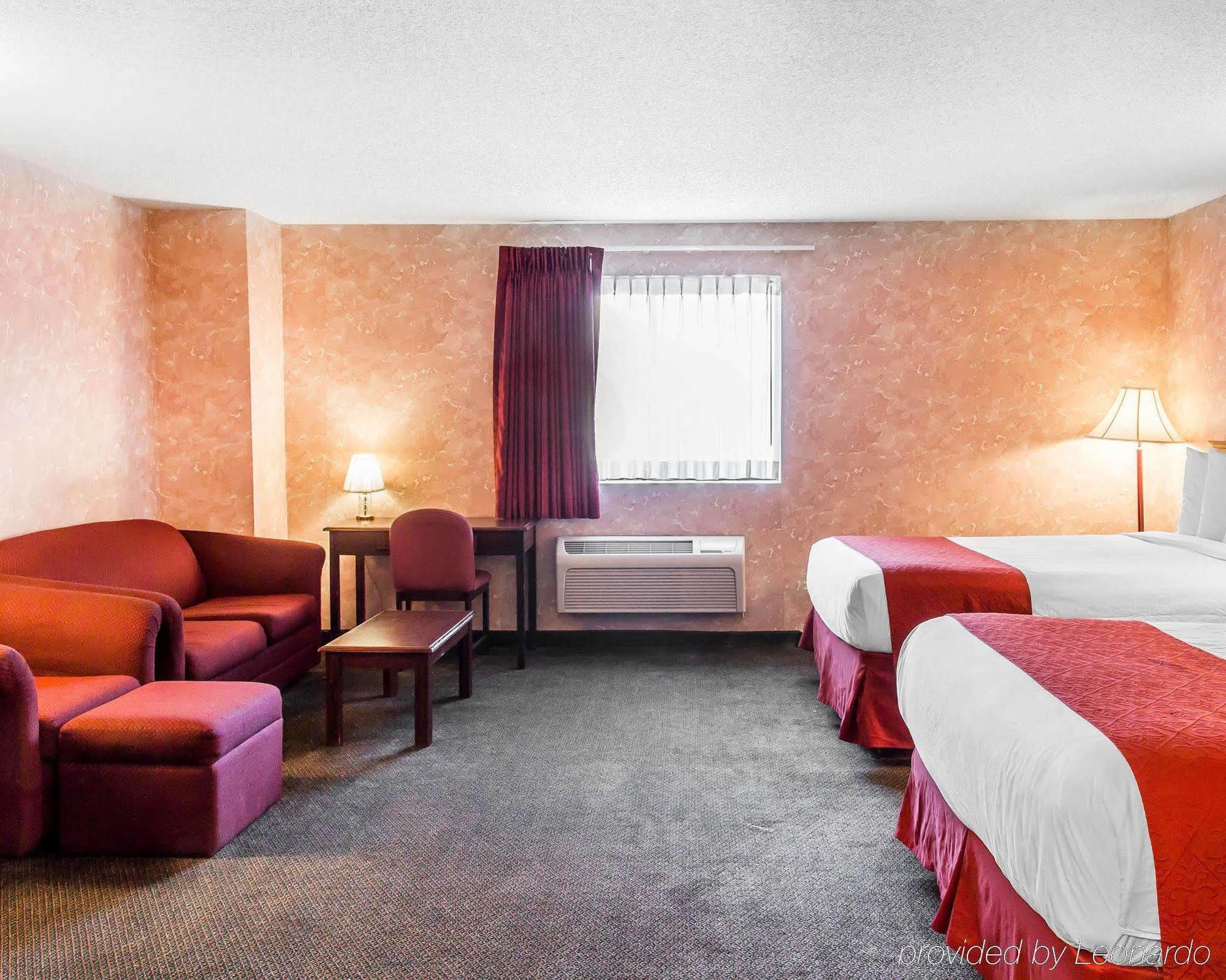 Econo Lodge Firestone Екстериор снимка